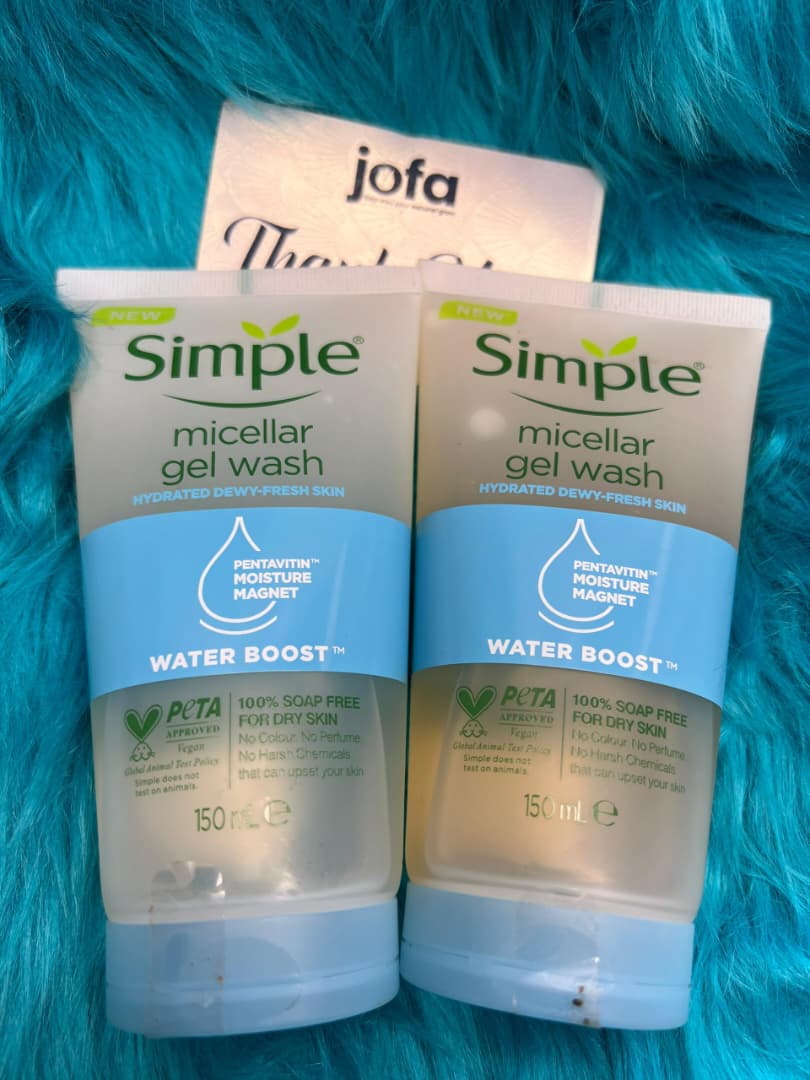 Simple Water Boost Micellar Gel Wash