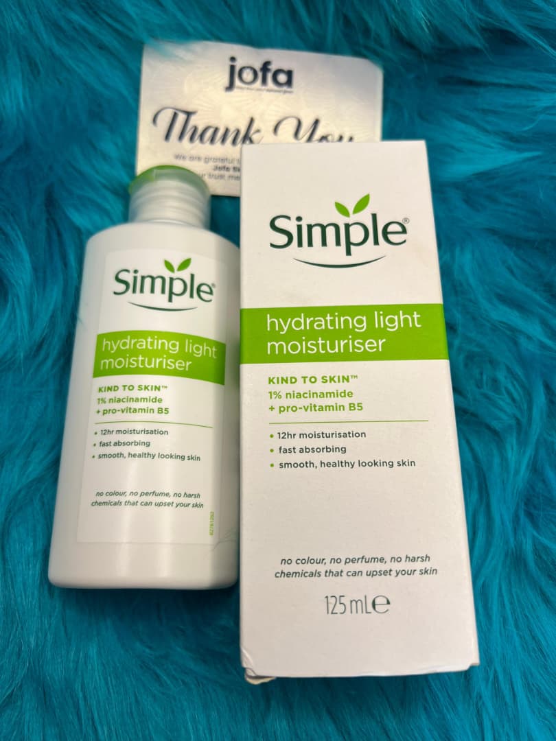 Simple Kind to Skin Hydrating Light Moisturiser